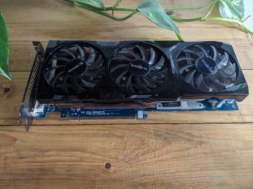 Gigabyte nvidia geforce gtx - gigabyte,